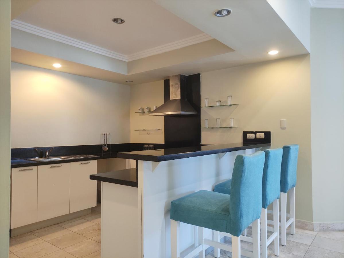 Chic Beachfront Apartment - Private Beach Access Punta Cana Exterior photo