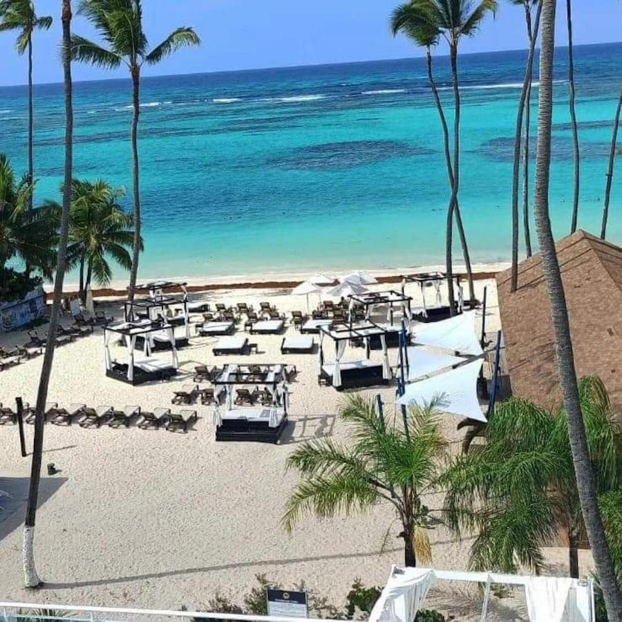 Chic Beachfront Apartment - Private Beach Access Punta Cana Exterior photo